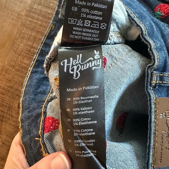 Hell Bunny Denim Shorts with Embroidered Strawberries 🍓 - Picture 8 of 11